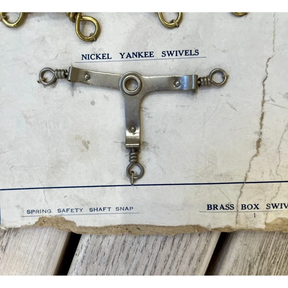 Vtg Fishing Tackle Store Rack Card Brass Threeway Nickel Yankee Swivels AS IS